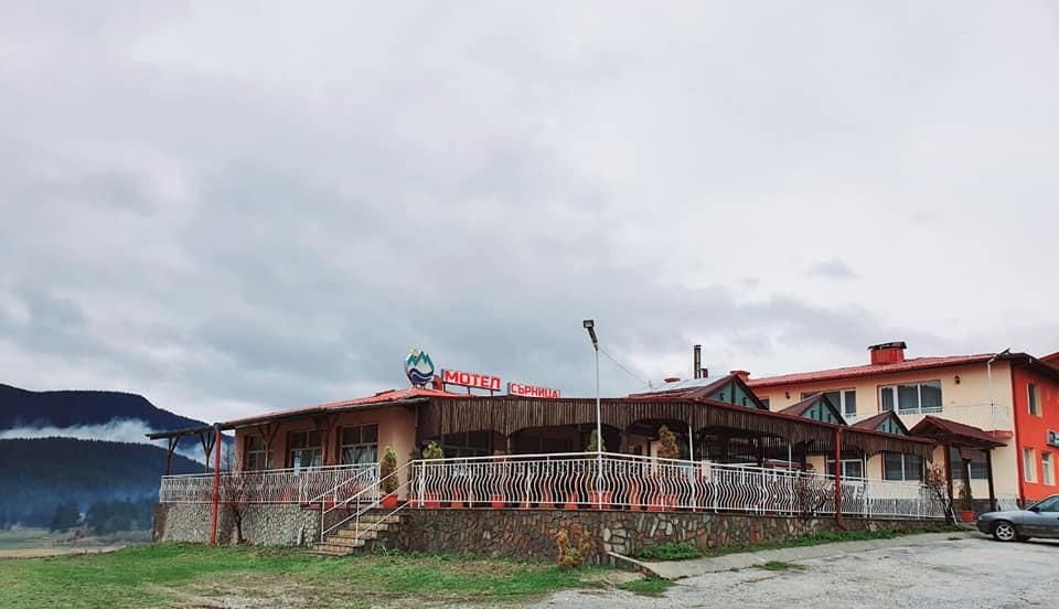 Мотели Motel Sarnitsa Сырница-24